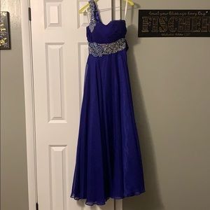 Floor length Prom dress!